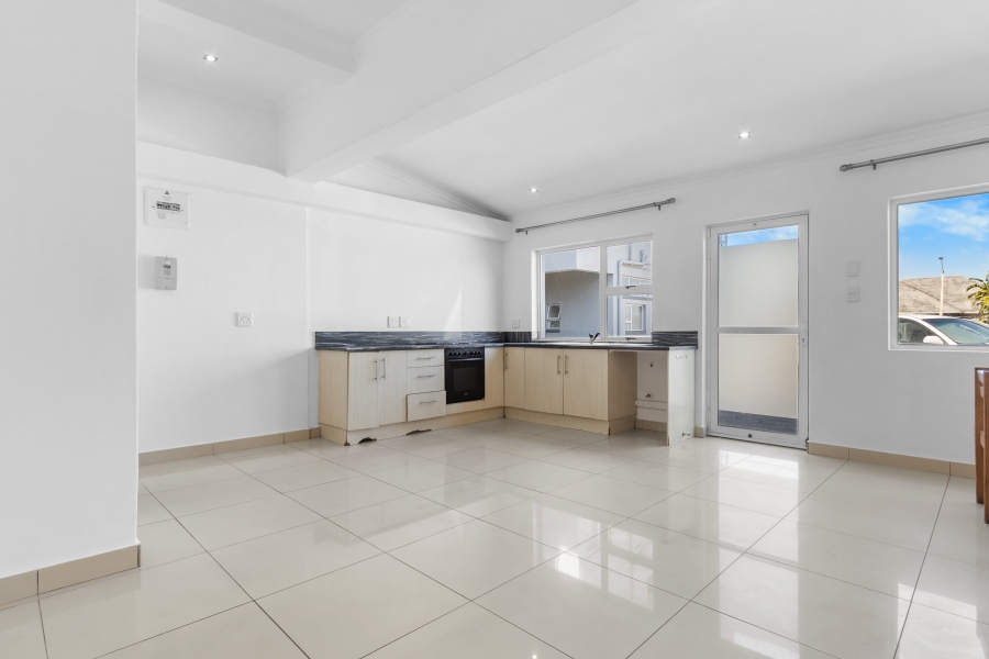 1 Bedroom Property for Sale in Heathfield Western Cape